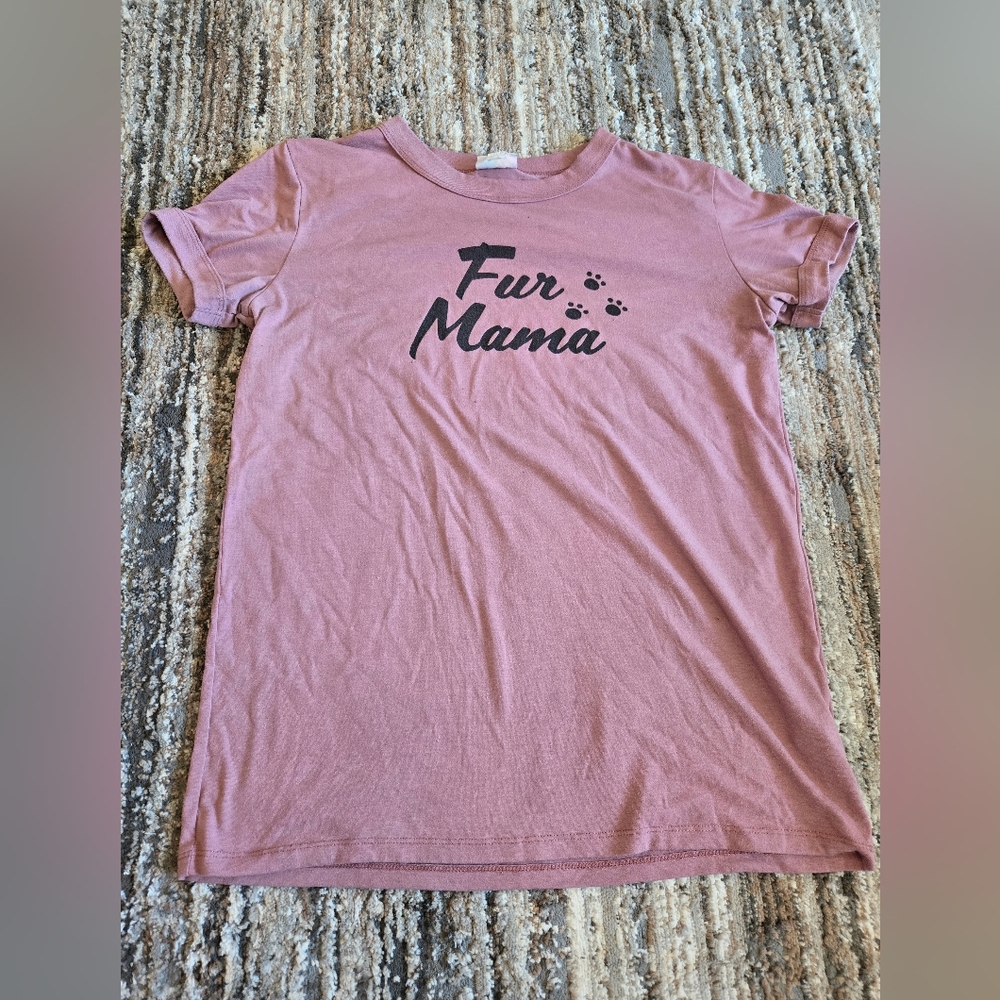 LuLaRoe Liv Short Sleeve Tee with 'Fur Mama' Script